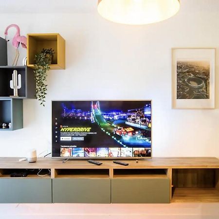 Studio Terrasse & Parking Gratuit En Residence Nîmes Zewnętrze zdjęcie