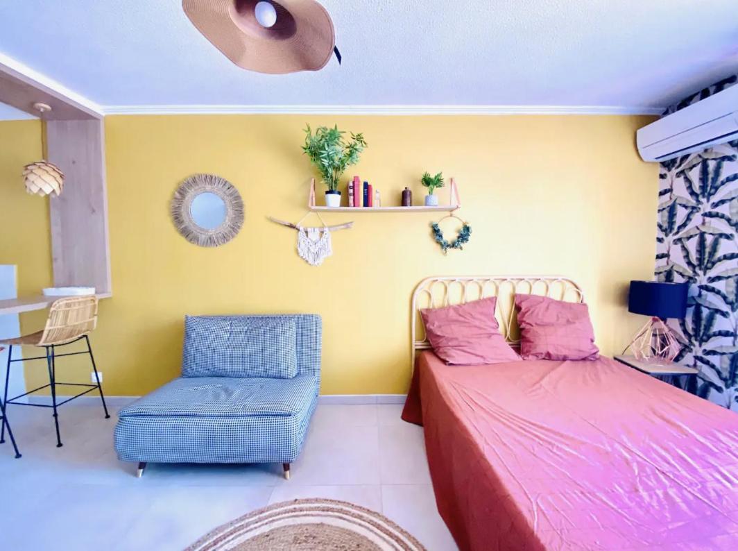 Studio Terrasse & Parking Gratuit En Residence Nîmes Zewnętrze zdjęcie
